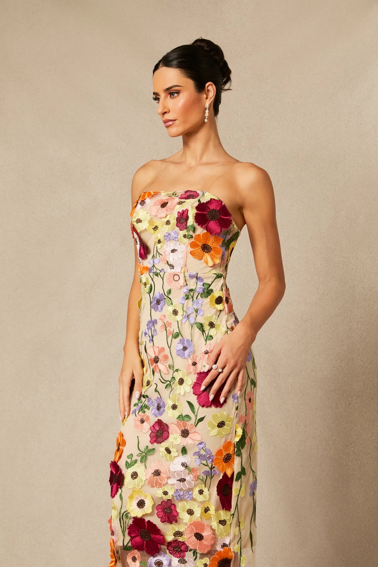 SERAPHINA™ – Strapless Lace Midi Dress