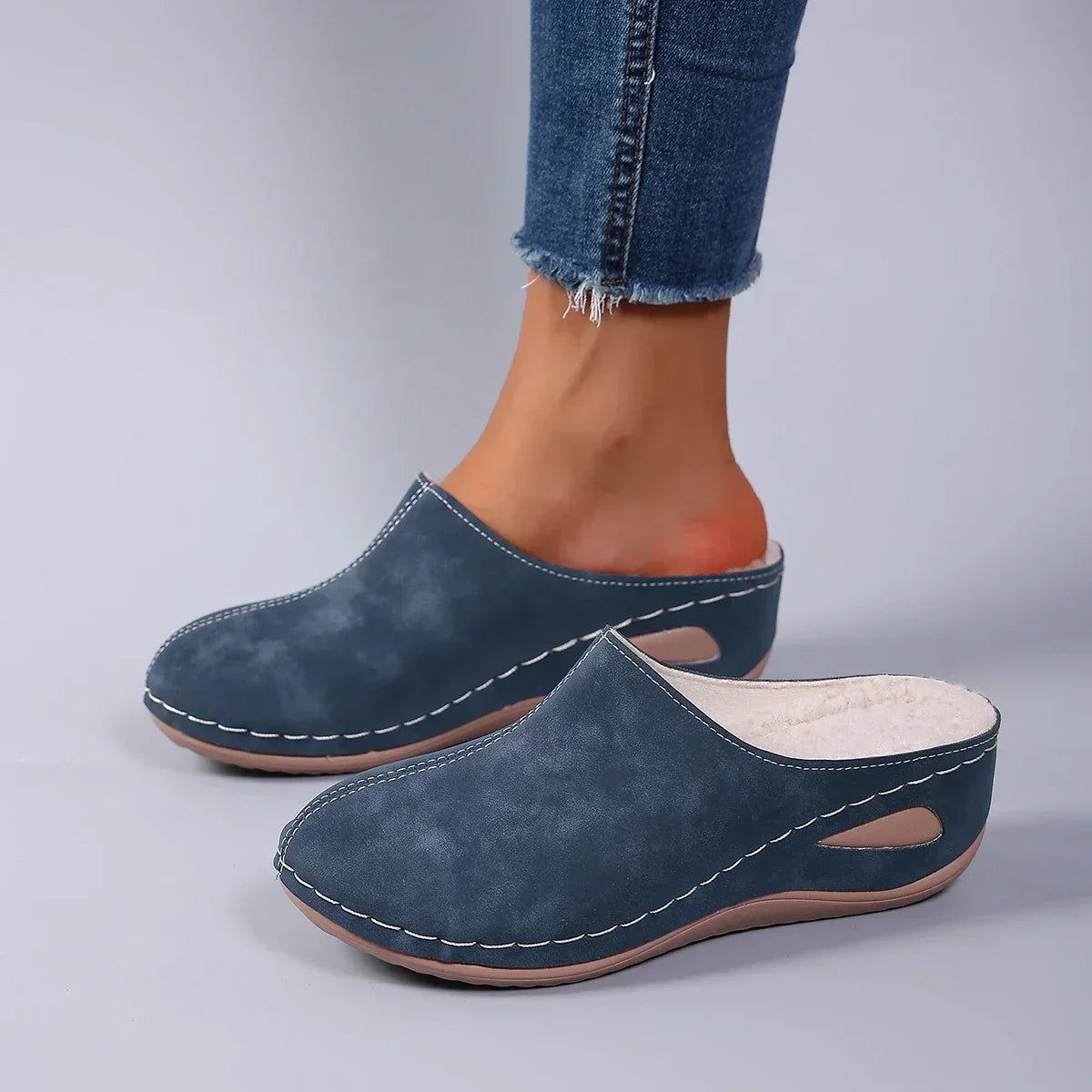 ÉLISE™ – Orthopedic Warm Comfort Slippers