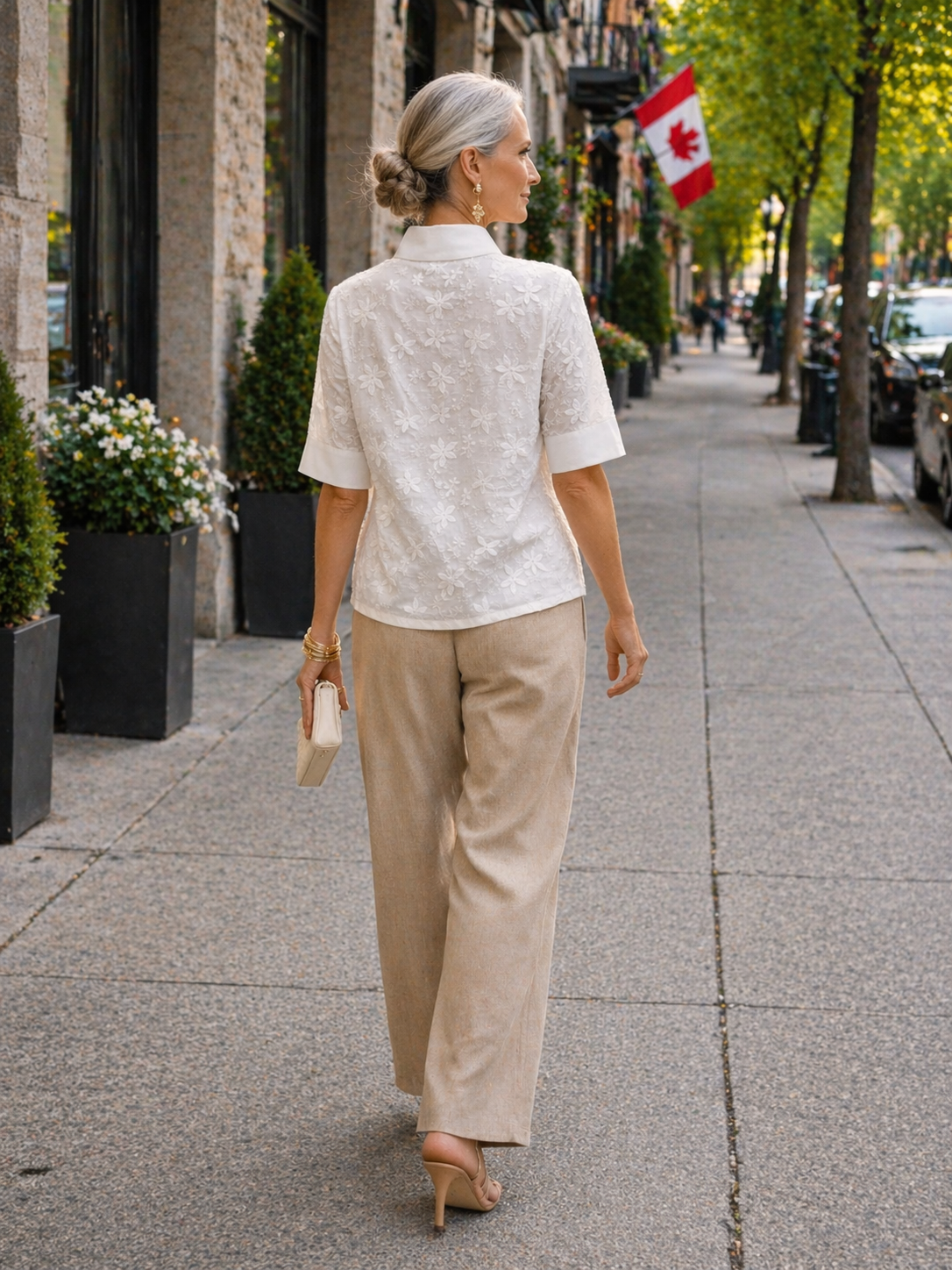 VENEZIA™ – Floral Embroidered Blouse